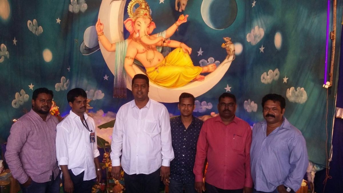 Visted APMC Road Sarvajanik ganesh utsav mandal for GANAHOM.!!!